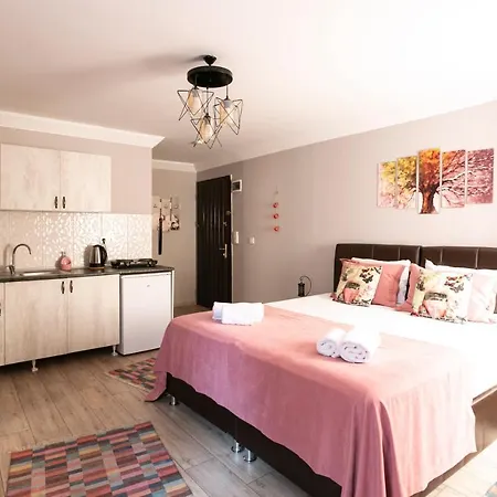 Πανσιόν Sirena's 4*