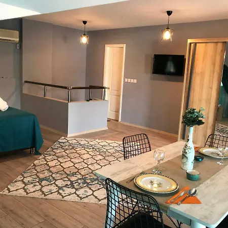 Sirena's בית הארחה